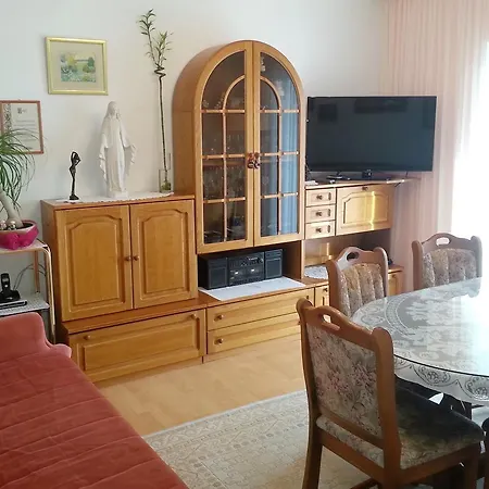 Duce 5275c Lägenhet Dugi Rat